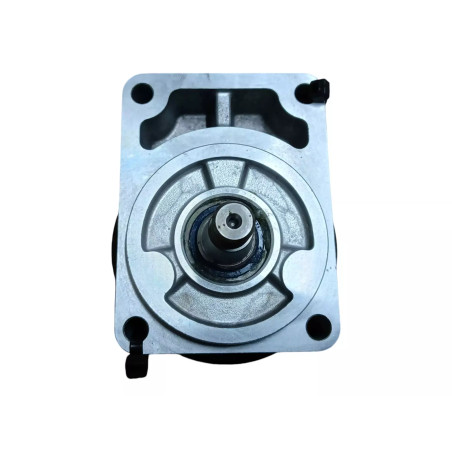 SILNIK NAPĘDU WENTYLATORA DOOSAN DEVELON 400702-00089 DL300-3 DL300-5 DL350