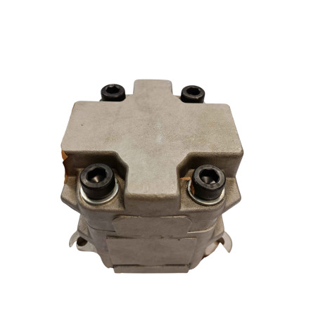 Pompa pilotowa Komatsu 705-41-07180